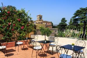 Hotel degli Artisti | Rome | Отдохните на террасе и насладитесь